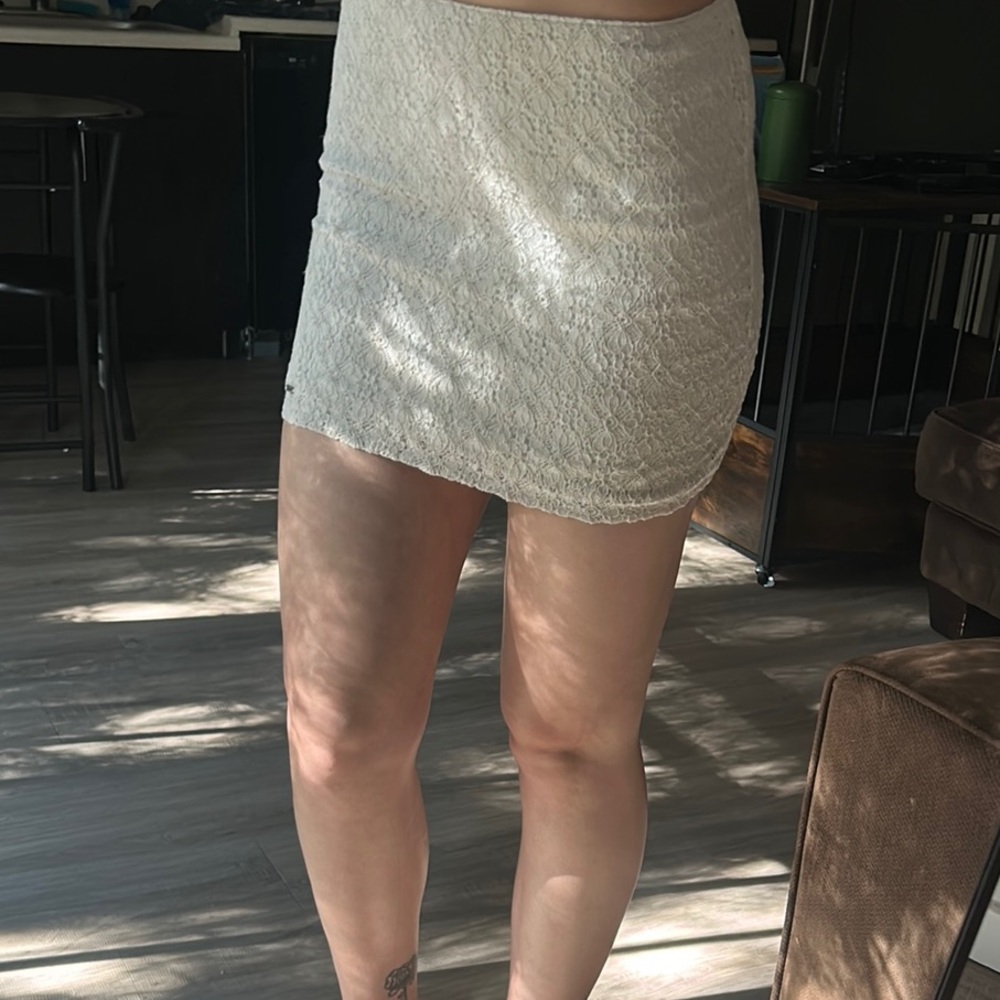 Elegant Cream Lace Skirt